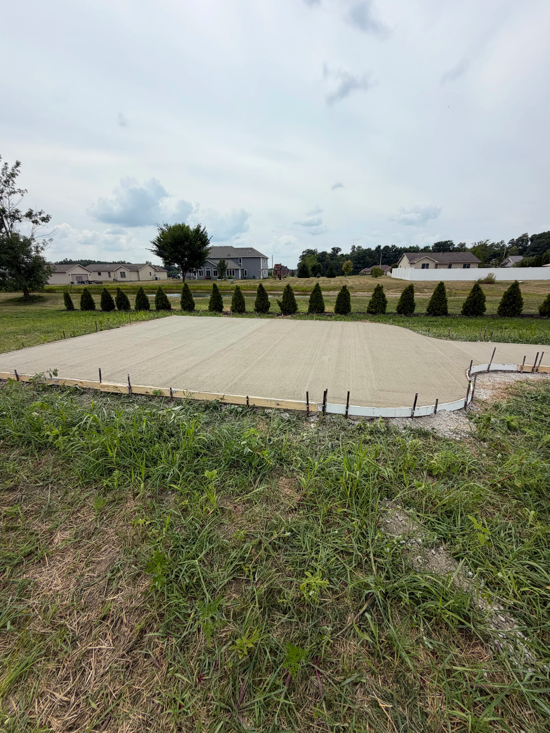 Gallery photos for Concrete Pad and Sidewalk Built for a Pergola Space: Image #2