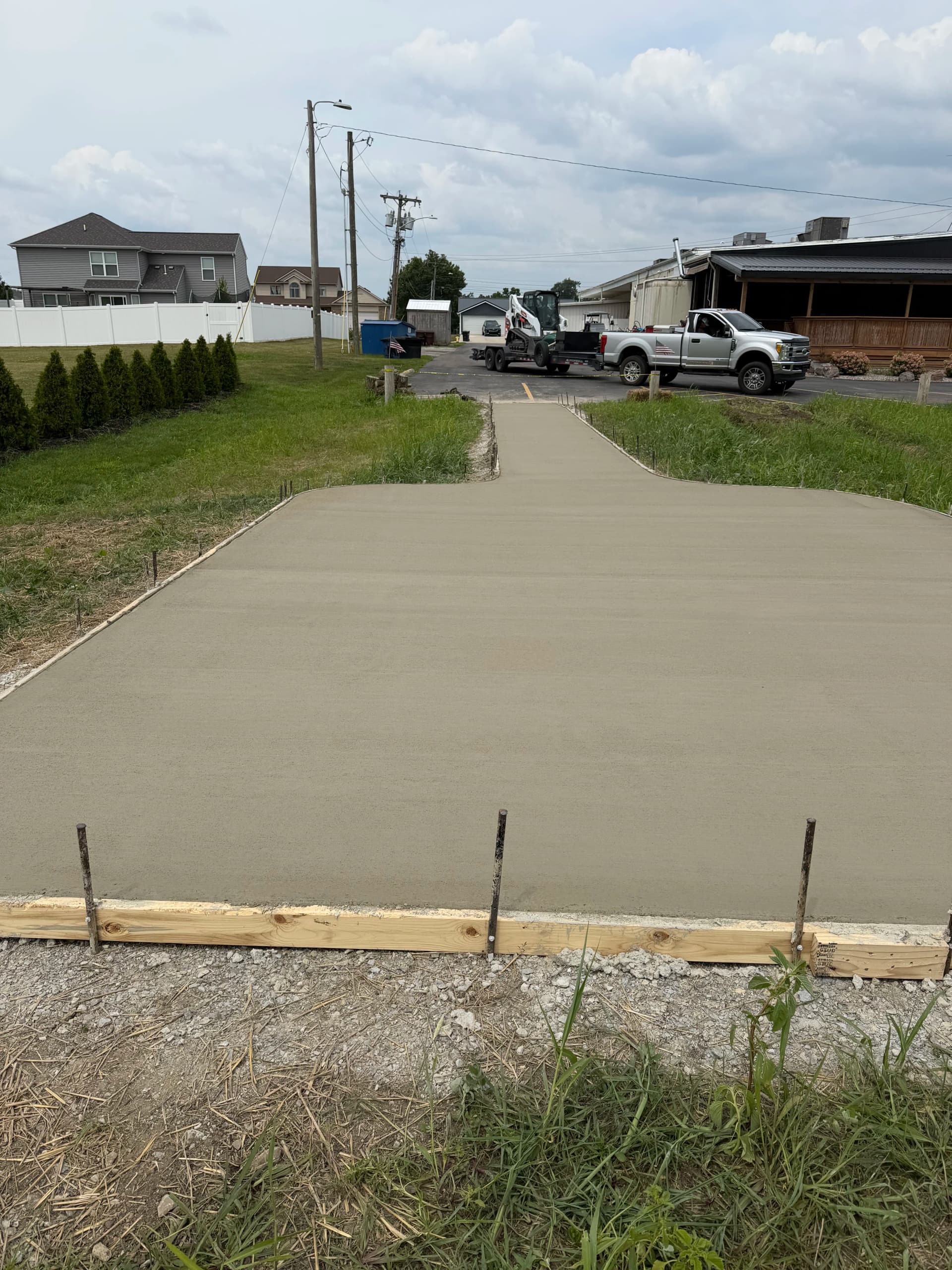 Gallery photos for Concrete Pad and Sidewalk Built for a Pergola Space: Image #1