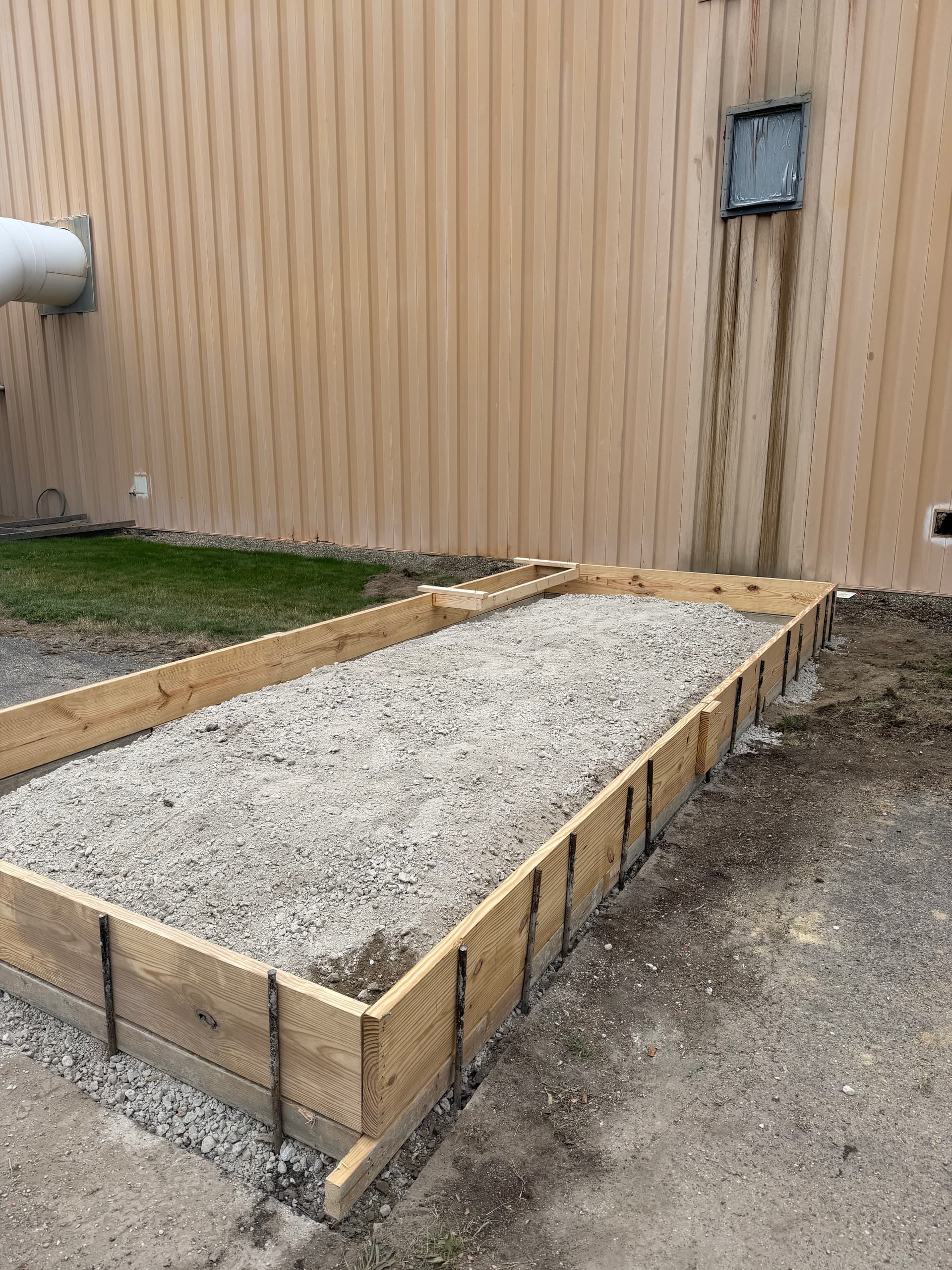 Gallery photos for Concrete Equipment Pad Poured and Finished for Air Cleaner Unit: Image #3
